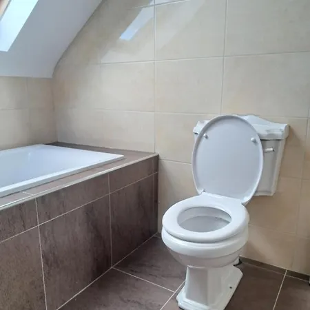 Glenmore House Panzió 3*